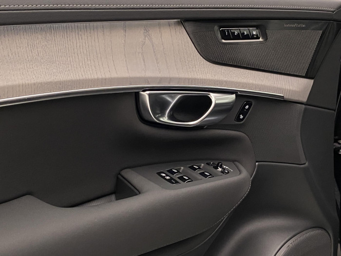 Volvo XC90 T8 AWD RECHARGE BRIGHT PLUS 7m