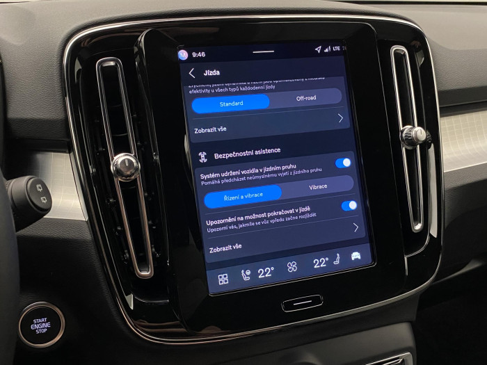 Volvo XC40 B3 AUT DARK PLUS