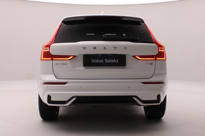 Volvo XC60 T6 AWD PLUG-IN DARK PLUS AUT