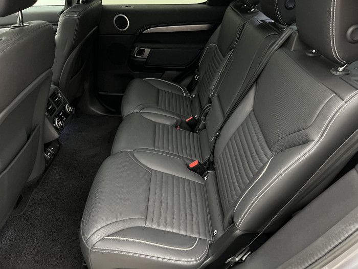 Land Rover Discovery D250 R-DYNAMIC SE AWD AUT 3.0 d Dynamic SE