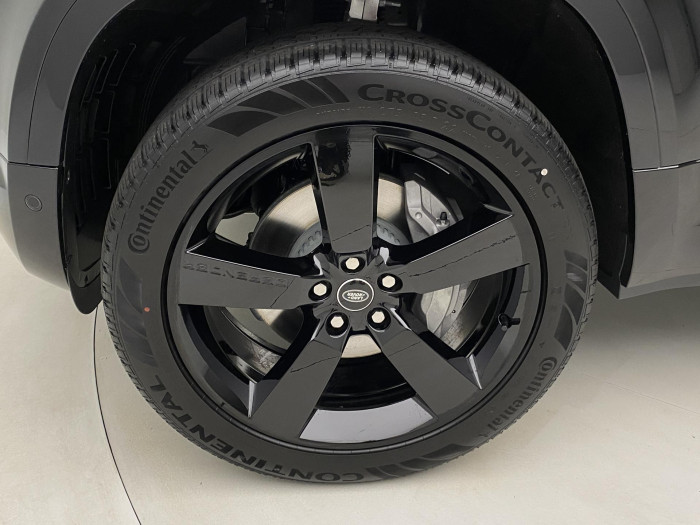 Land Rover Defender 110 D300 X-D HSE REZERVACE 3.0 d d