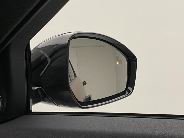 Land Rover Range Rover Evoque D165 R-DYNAMIC SE  AWD AUT 2.0 d Dynamic SE