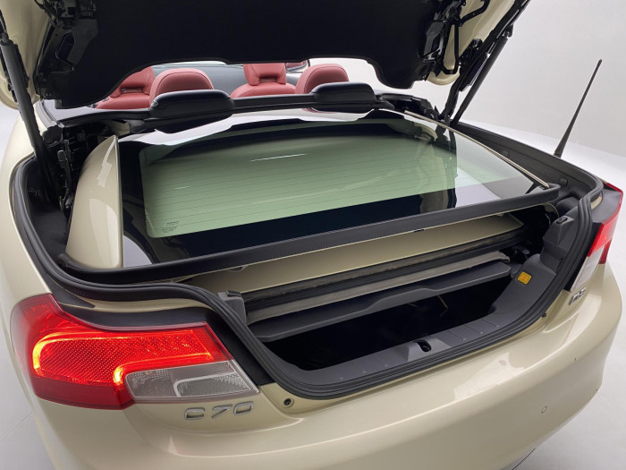 Volvo C70 D3 SUMMUM AUT CZ 2.0 d Summum