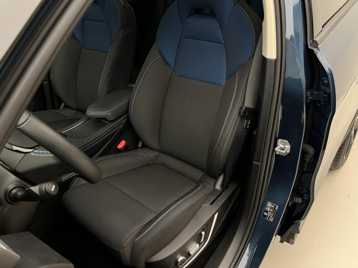 Lynk & Co 01 PHEV DCT 1.maj.