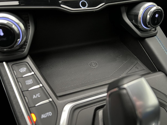 Lynk & Co 01 HEV Aut