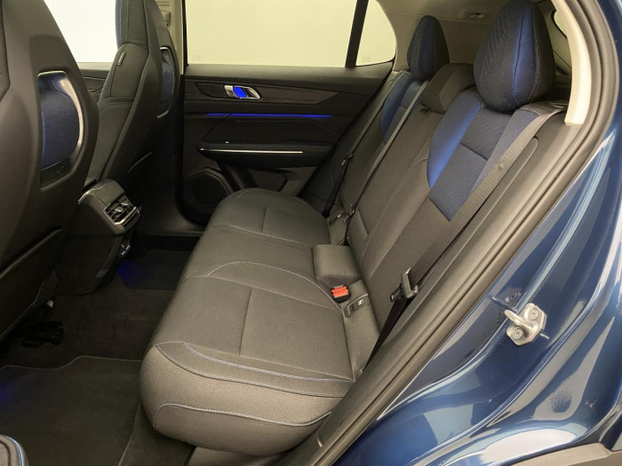 Lynk & Co 01 PHEV DCT AUT REZERVACE