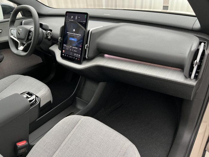 Volvo EX30 PURE TWIN PERFORMANCE ULTRA