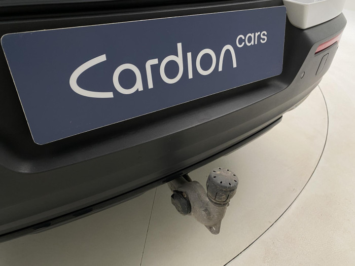 Volvo XC40 D4 AWD R-DESIGN AUT 2.0 d