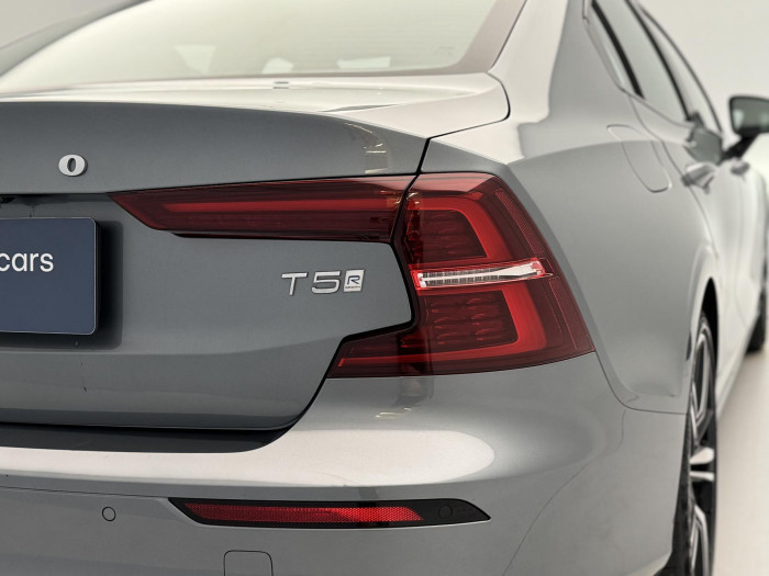 Volvo S60 T5 R-DESIGN AUT 1.maj