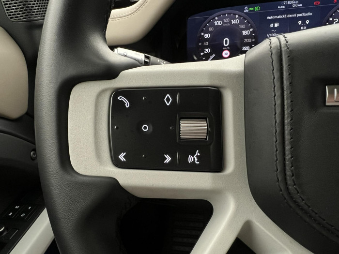 Land Rover Defender P400 HSE AWD AUT CZ