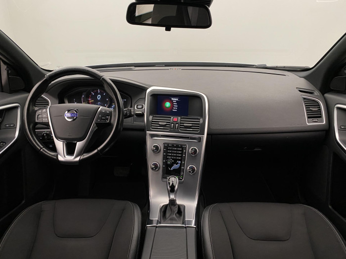 Volvo XC60 D4 AWD MOMENTUM AUT 2.4 d Momentum