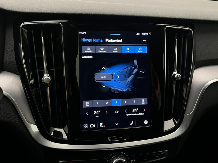 Volvo V60 B3 CORE AUT 1.maj.