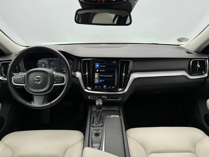 Volvo V60 D3 MOMENTUM AUT 2.0 d Momentum