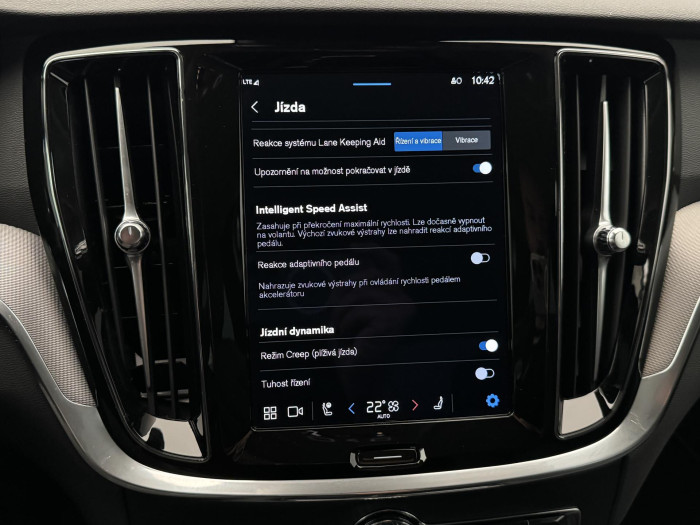 Volvo S60 T8 AWD RECHARGE CZ 1.maj