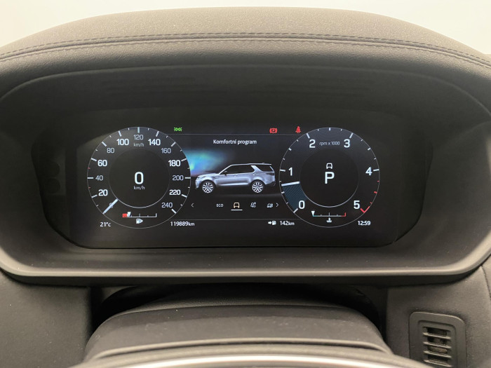 Land Rover Discovery D300 HSE AWD AUT 7míst 3.0 d