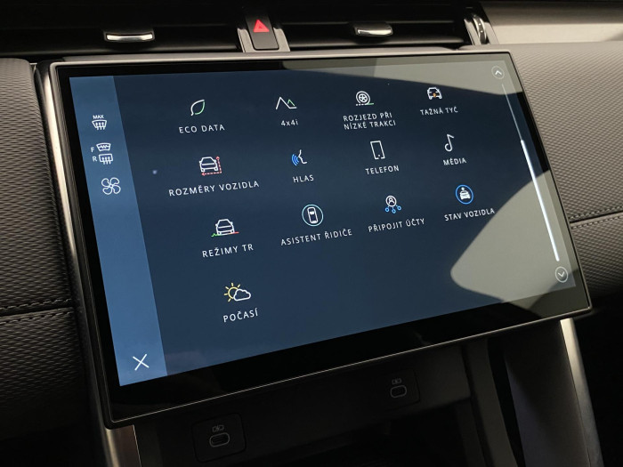 Land Rover Discovery Sport D200 DYNAMIC SE AWD AUT CZ 2.0 d Dynamic SE