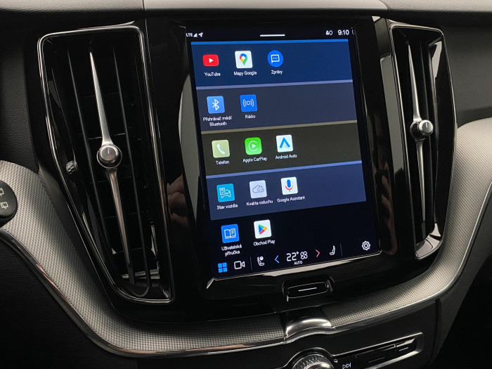 Volvo XC60 B4 AWD DARK PLUS AUT