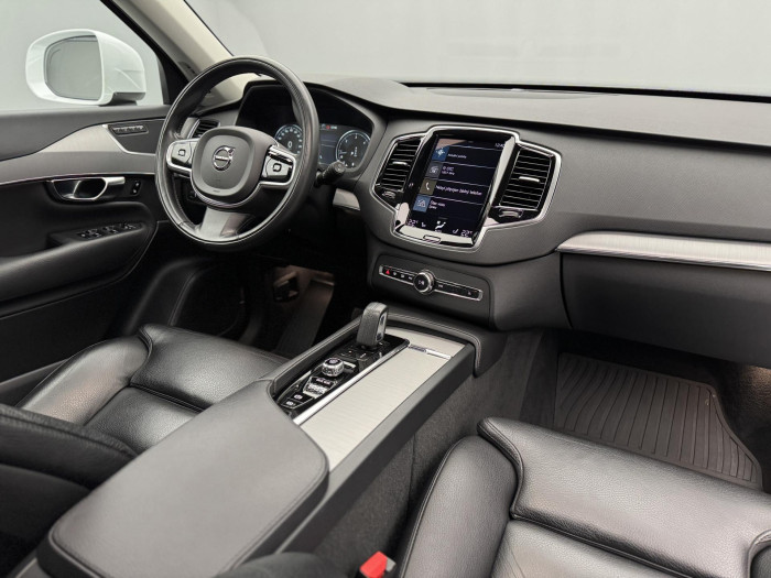 Volvo XC90 B5 AWD BRIGHT ULTRA AUT CZ 7M