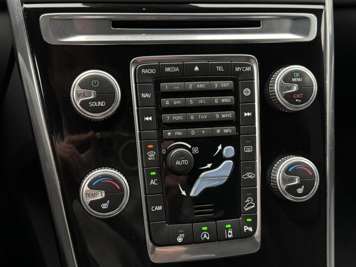 Volvo XC60 D4 AWD MOMENTUM AUT 2.4 d Momentum