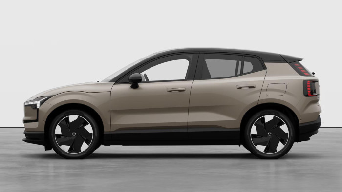 Volvo EX30 PURE ELECTRIC TWIN MOTOR ULTRA