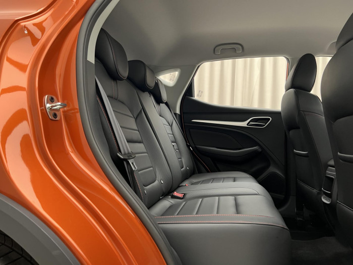 MG ZS 1.0T EXCLUSIVE AUT  REZERVACE 1.0 Exclusive