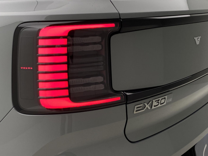 Volvo EX30 PURE ELECTRIC EXTENDED PLUS