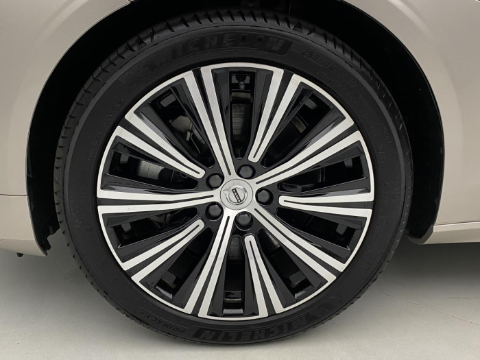 Volvo V90 T6 AWD RECHARGE PLUS REZERVACE 2.0 Plus