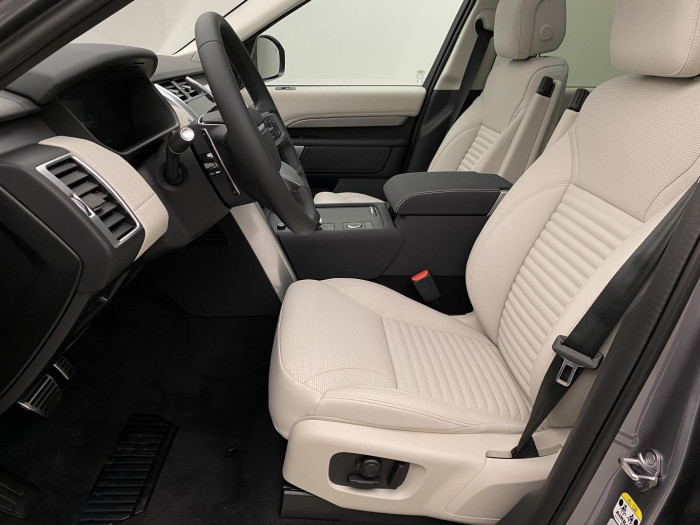 Land Rover Discovery D350 DYNAMIC SE AWD REZERVACE 3.0 d Dynamic SE