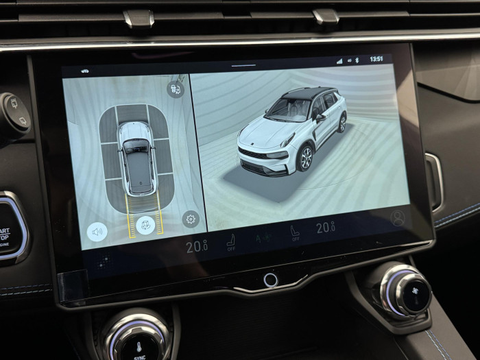 Lynk & Co 01 PHEV DCT REZERVACE