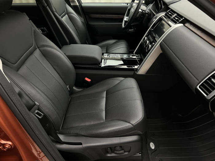 Land Rover Discovery 3.0 TDV6 HSE AWD AUT CZ