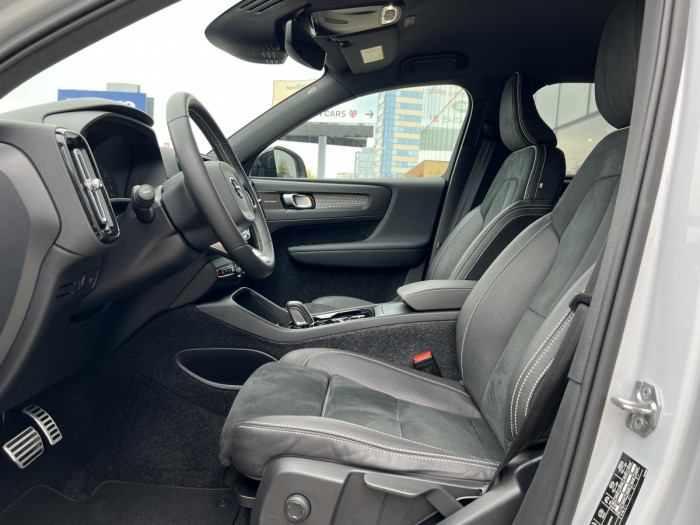 Volvo XC40 D4 AWD R-DESIGN Aut 1.maj. 2.0 d