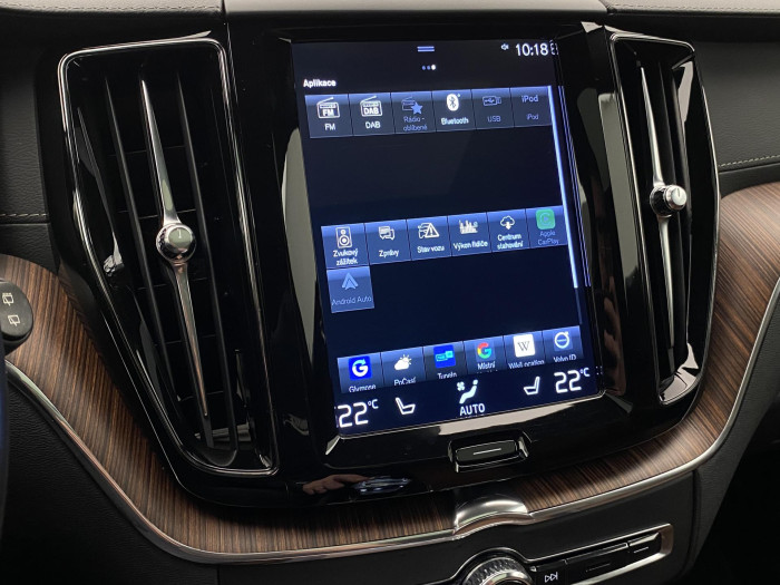 Volvo XC60 B5 AWD INSCRIPTION AUT CZ