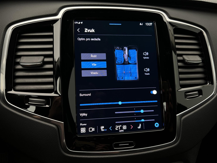 Volvo XC90 B5 AWD PLUS DARK 7MÍST AUT CZ