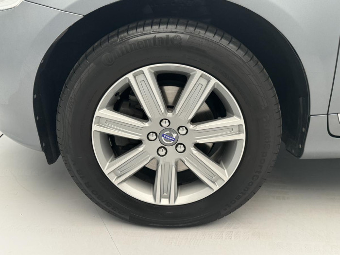 Volvo XC60 D4 AWD SUMMUM AUT REZERVACE 2.4 d Summum