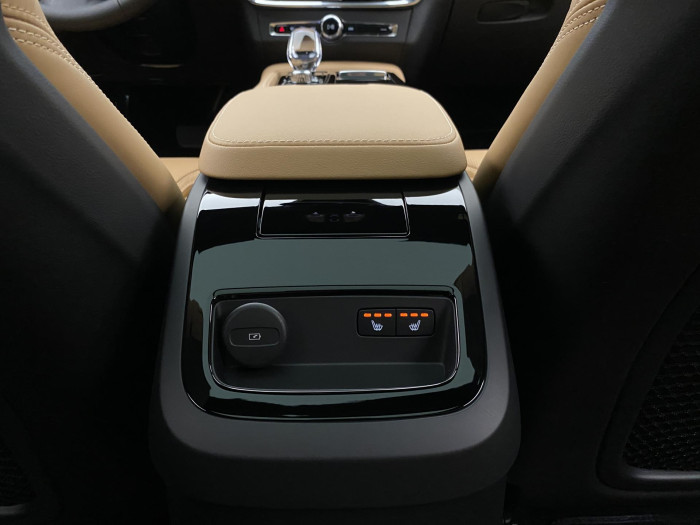 Volvo V90 T8 AWD Plug-in BRIGHT ULTRA