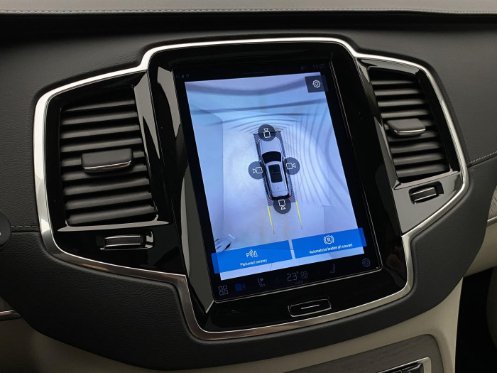 Volvo XC90 T8 AWD ULTRA DARK AUT CZ 7m