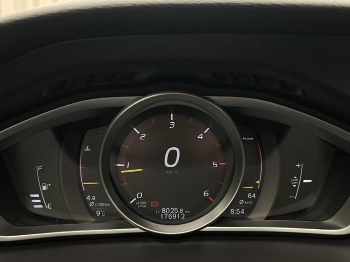 Volvo V40 D2 KINETIC 2.0 d