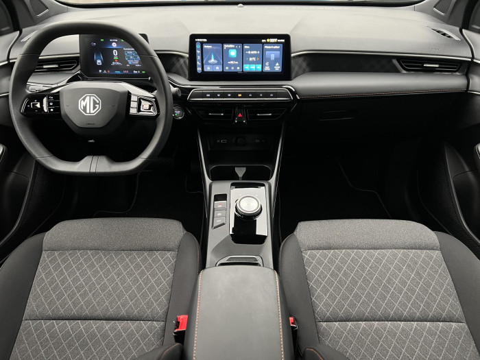 MG MG3 1.5 EMOTION Hybrid+ AUT CZ