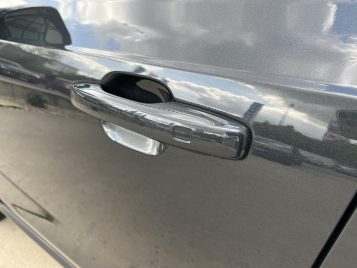 Volvo XC90 B5 R-DESIGN AWD 7MÍSTNÁ Aut