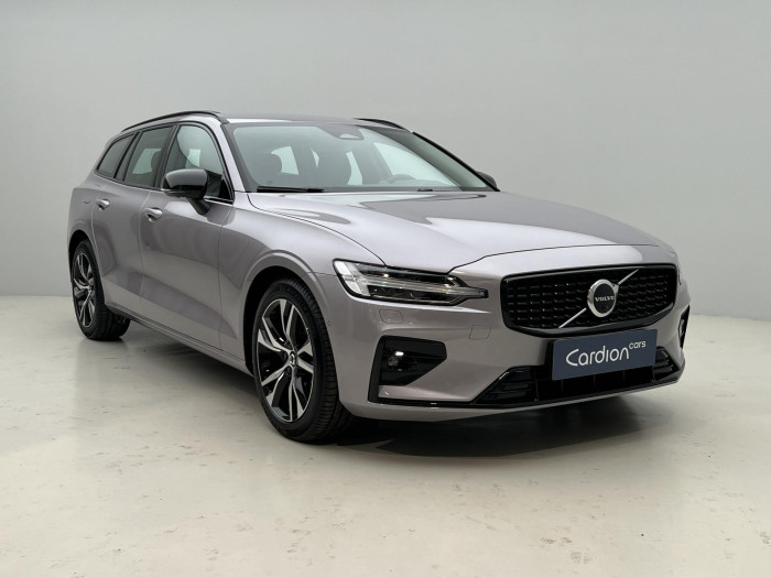 Volvo V60 B4 DARK PLUS AUT