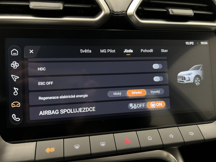 MG ZS 1.5 EMOTION HYBRID+ AUT CZ