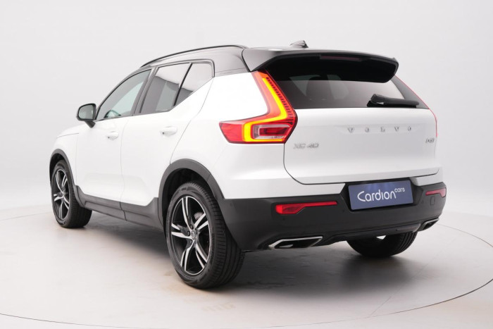 Volvo XC40 D4 AWD R-DESIGN AUT 2.0 d