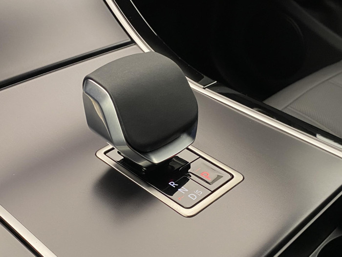 Land Rover Range Rover Evoque D165 R-DYNAMIC SE  AWD AUT 2.0 d Dynamic SE