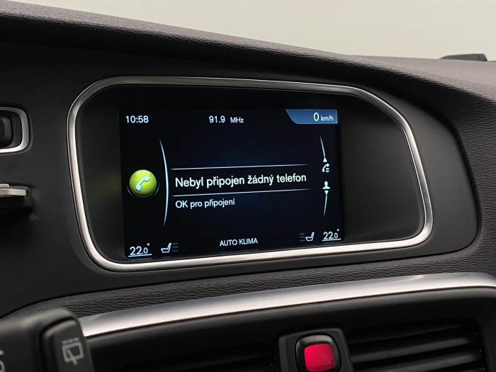 Volvo V40 D3 MOMENTUM AUT 2.0 d Momentum