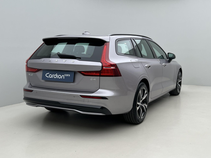 Volvo V60 B4 AUT DARK PLUS