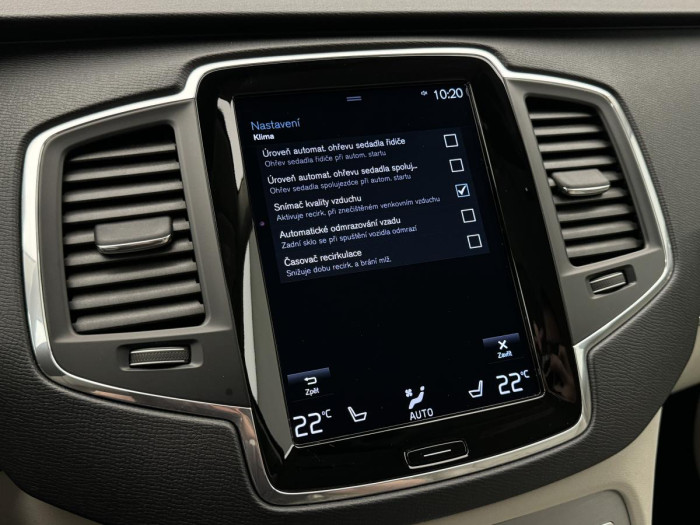Volvo XC90 B5 AWD MOMENTUM REZERVACE 2.0 Momentum
