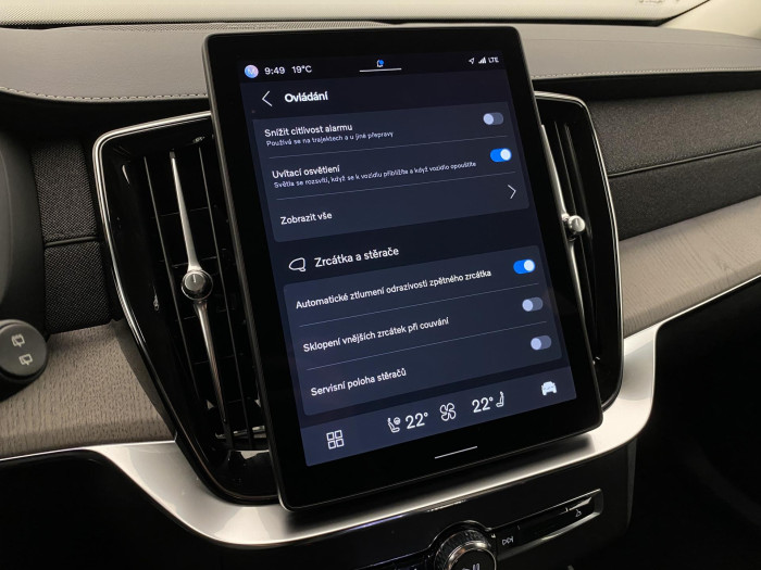 Volvo XC90 B5 AWD PLUS BRIGHT AUT CZ 7m