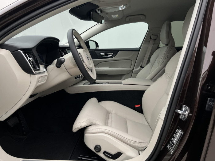 Volvo V60 CC D4 AWD POLESTAR AUT CZ 2.0 d CC CC