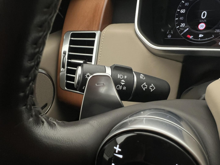 Land Rover Range Rover 5.0 V8 AUTOBIOGRAPHY APPROVED 5.0 V8