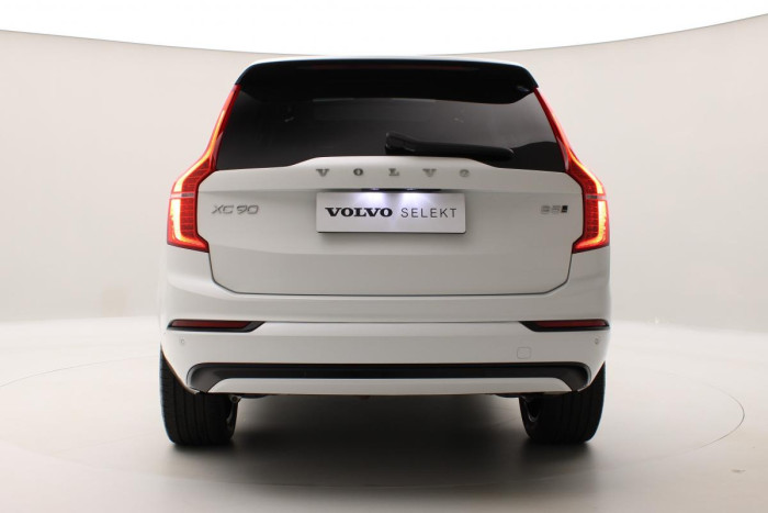 Volvo XC90 B5 AWD R-DESIGN AUT 1.maj